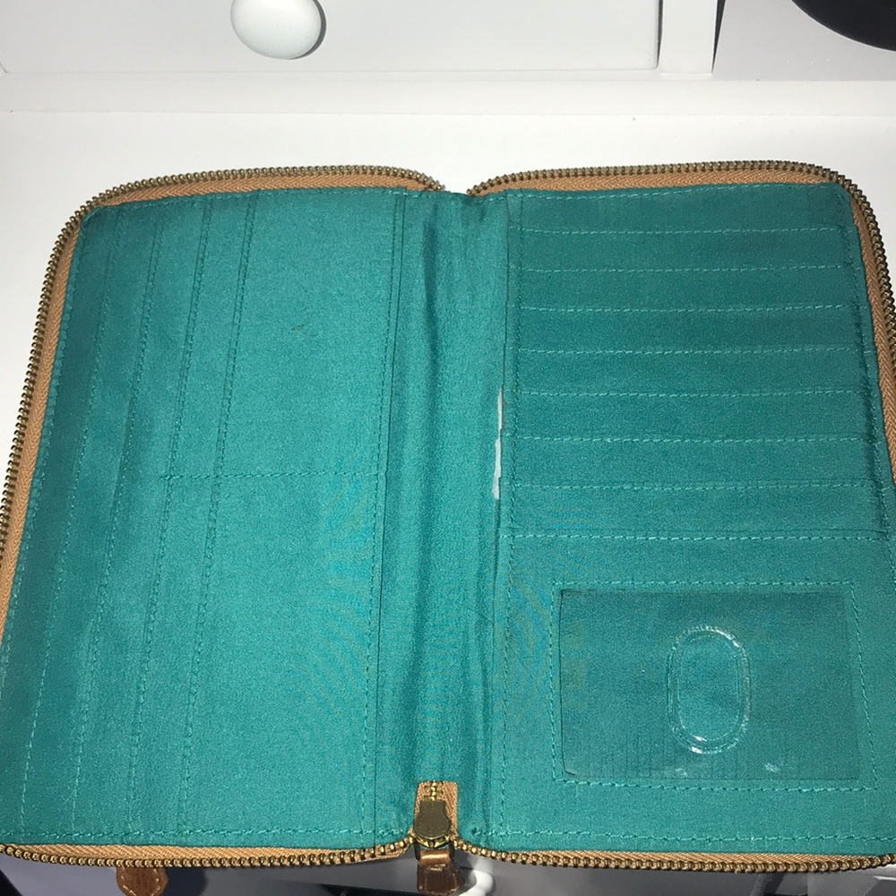 wallet - Picture 4 of 7